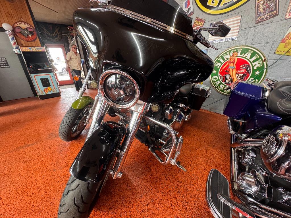 2006 Harley-davidson Street Glide - $5,603
